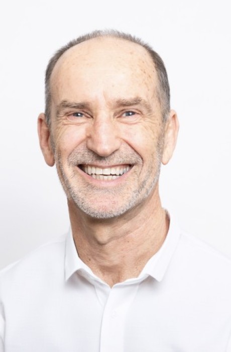 Dr Gerard Eagar